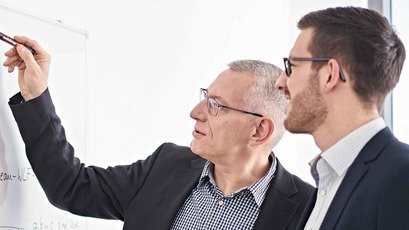 Innovation & Entwicklung Service Beratung