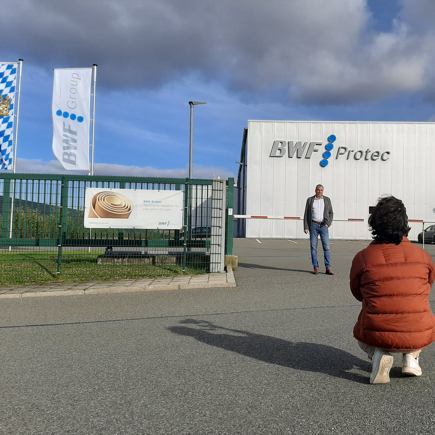 Vor dem BWF Protec Werk in Hof-Gattendorf - Videodreh